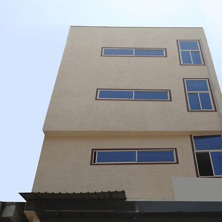 스팟 온 39359 S R 컴포트 호텔 카나카푸라 외부 사진